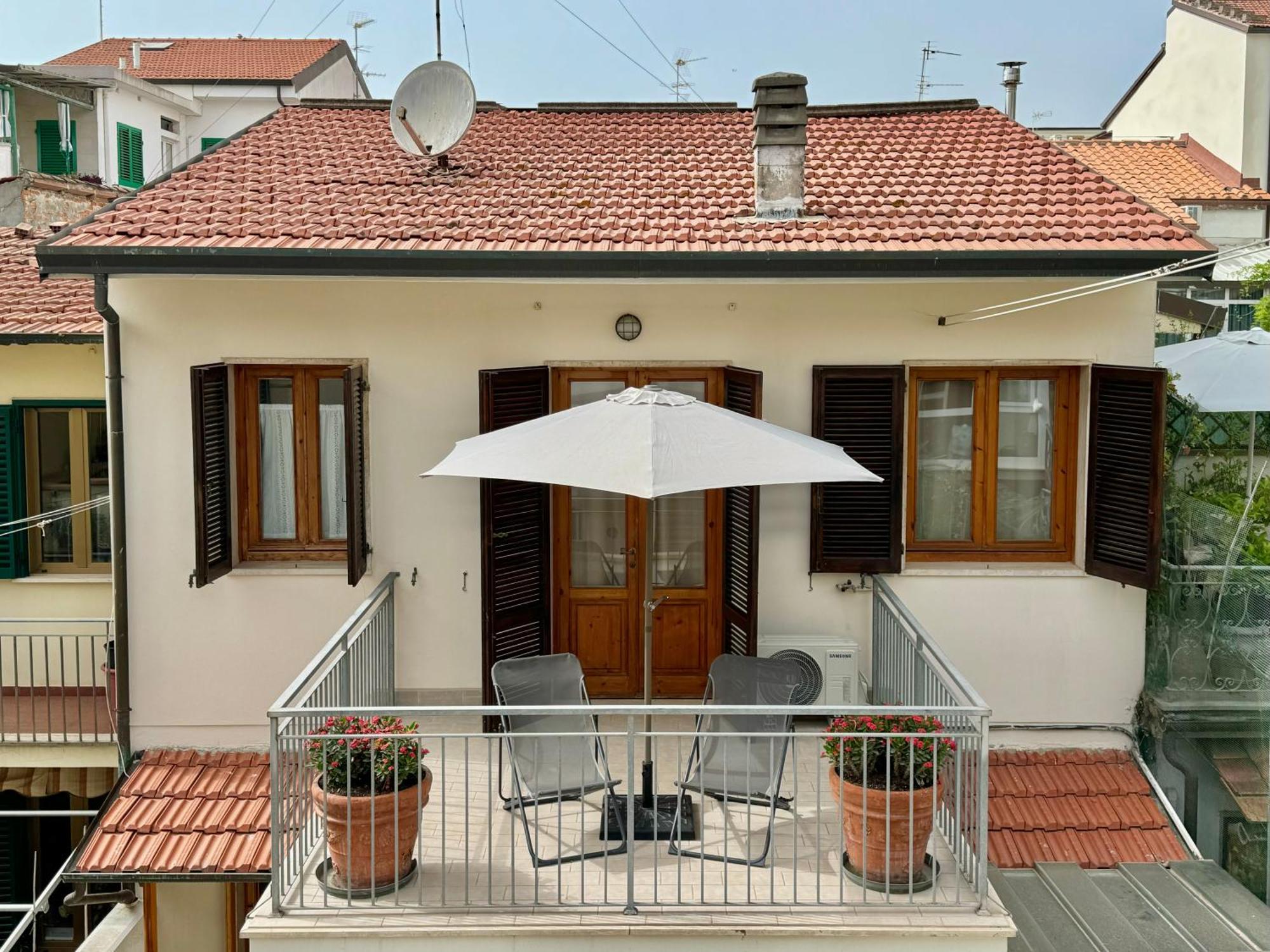 Villino Anna Βίλα Βιαρέτζιο Εξωτερικό φωτογραφία